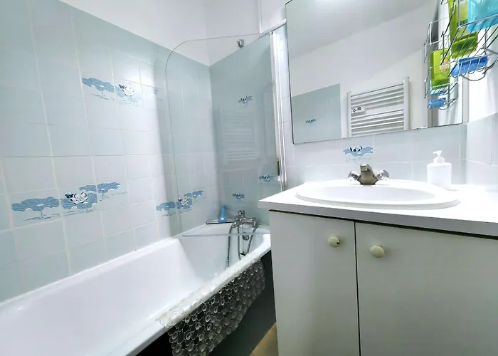 Climatise, Piscine, 4 Pers, Vue Lagon, Cap D'agde - Fr-1-607-209 Agde